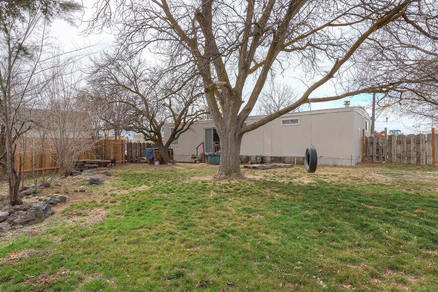 More Photos Of 218 N Avenue C, Kuna Apartments For Sale