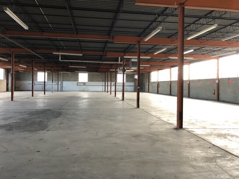 More Photos Of 10 Willow St, Moonachie Warehouse For Sale