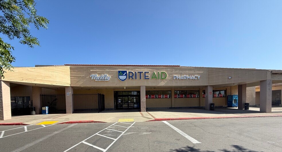 Primary Photo Of 9113-9199 Kiefer Blvd, Sacramento Freestanding For Lease