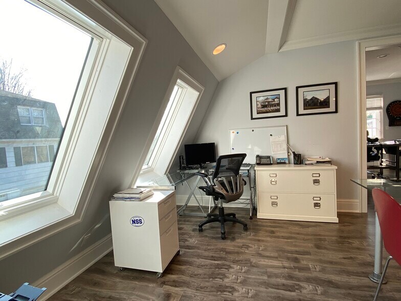 More Photos Of 215 River Road Ext, Cos Cob Office For Lease