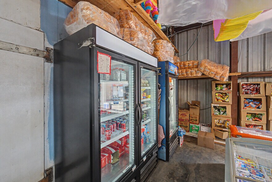 More Photos Of 1037 Harding Ave, National City Freestanding For Sale