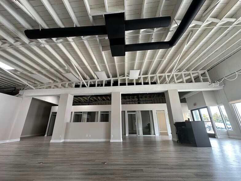 More Photos Of 9608 Venice Blvd, Culver City Storefront Retail Office For Lease