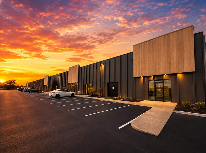 Primary Photo Of 2810-2828 S 44th St, Kansas City Warehouse For Lease