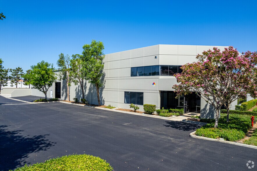 More Photos Of 1141 California Ave, Corona Warehouse For Sale