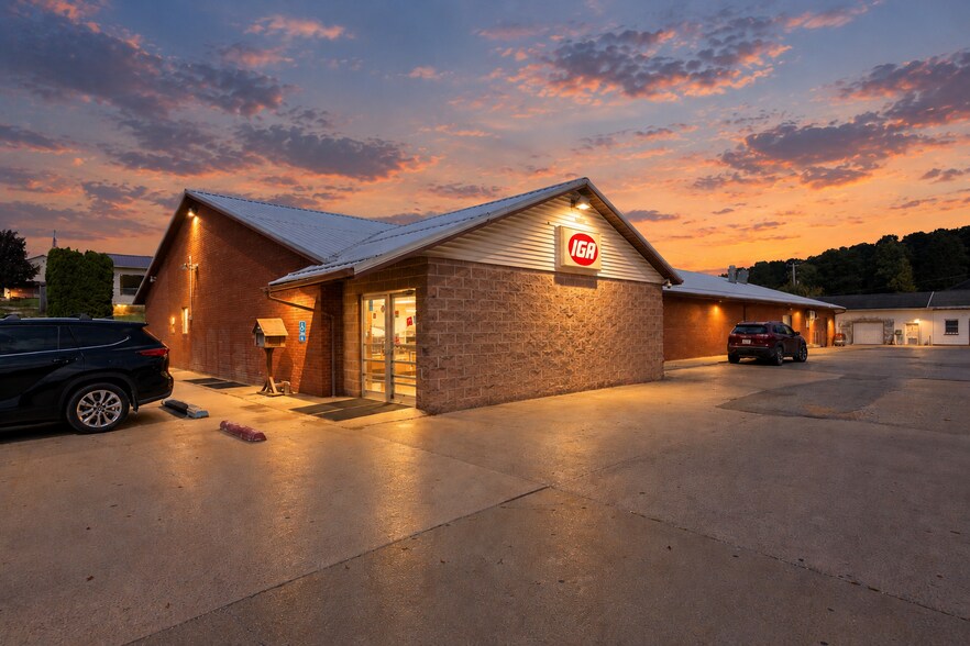 Primary Photo Of 88 Rock Cave Rd, Rock Cave Flex For Sale