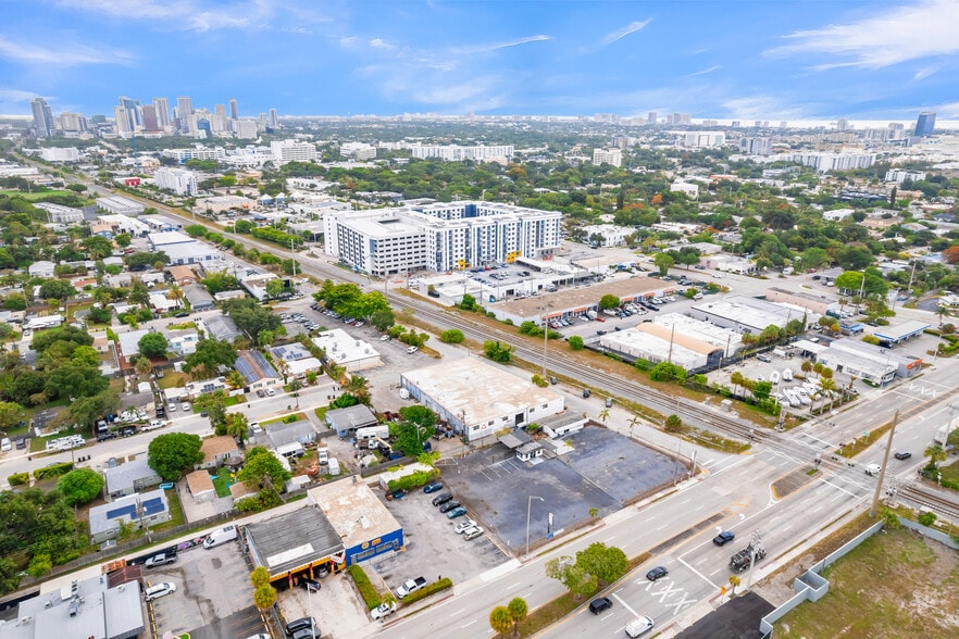 More Photos Of , Fort Lauderdale General Retail For Sale