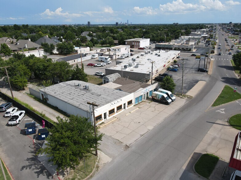 More Photos Of 7926 N May Ave, Oklahoma City Storefront Retail Office For Lease