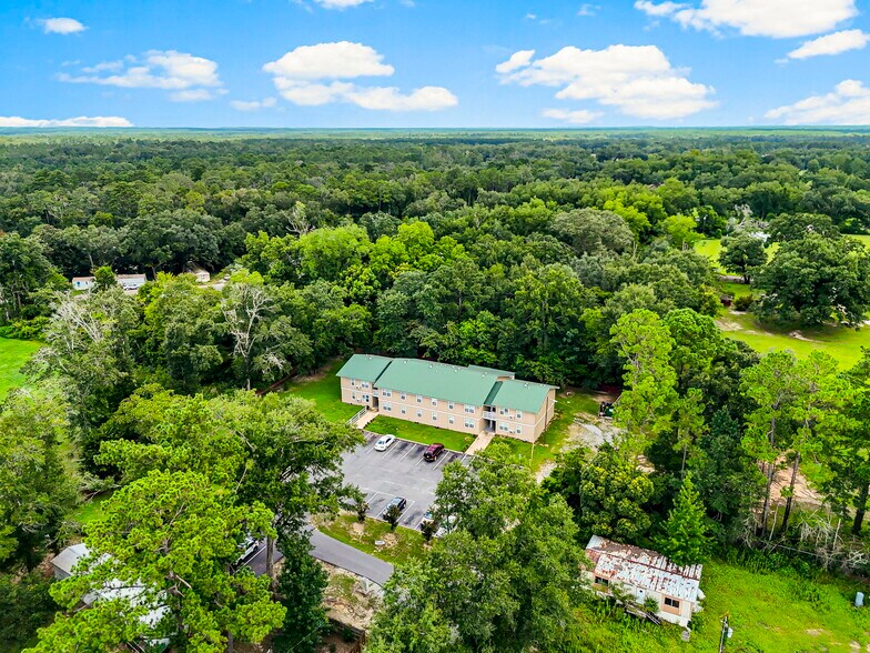 More Photos Of 872 Deer Wood Ln, Chipley Apartments For Sale