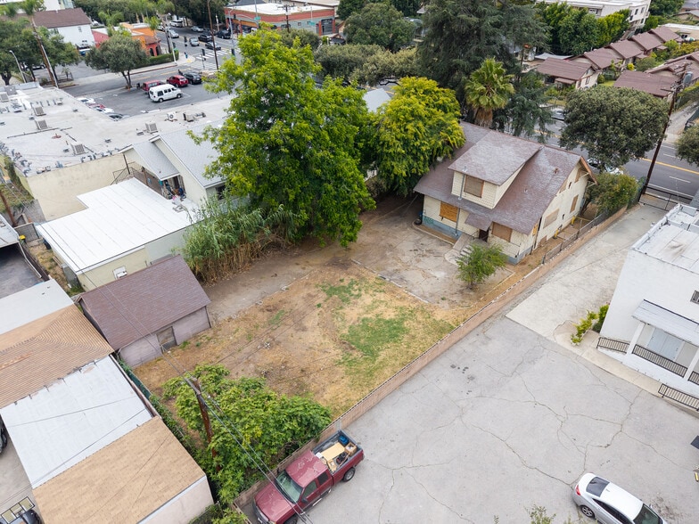 More Photos Of 366 E Orange Grove Blvd, Pasadena Land For Sale