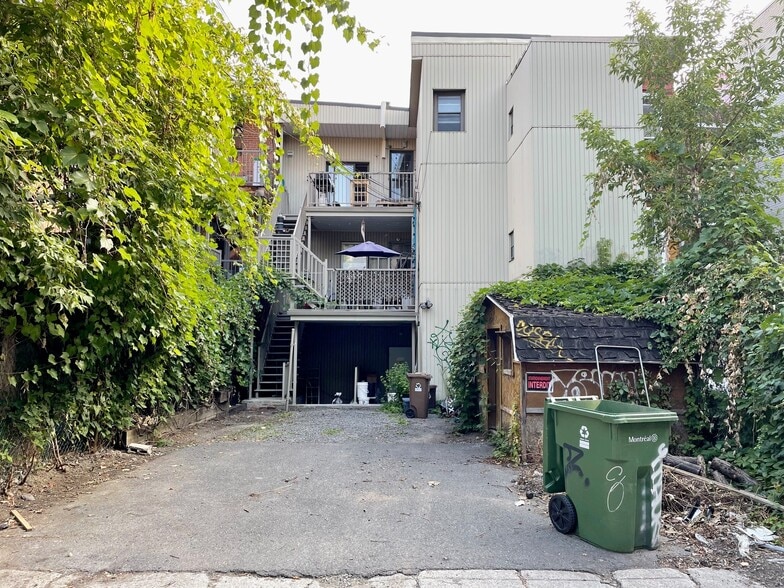 More Photos Of 4320-4324 St Saint-Denis, Montréal Multifamily For Sale