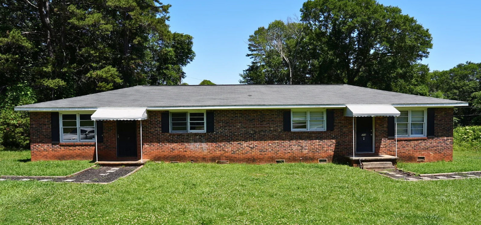 Primary Photo Of 394 Sequoia Dr, Spartanburg Multifamily For Sale