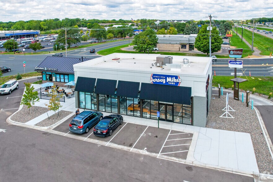 More Photos Of 8094 University Ave NE, Fridley Freestanding For Lease