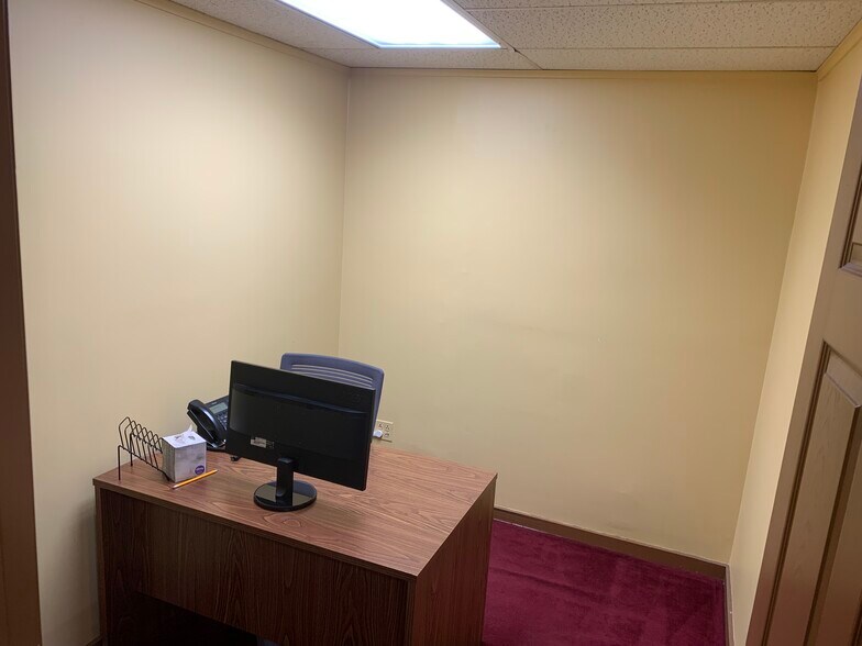 More Photos Of C2 Brier Hill Ct, East Brunswick Office For Sale