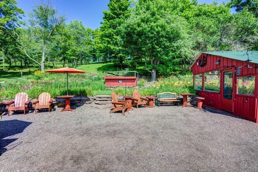 More Photos Of 304 Sutherland Rd, East Meredith Lodge Meeting Hall For Sale