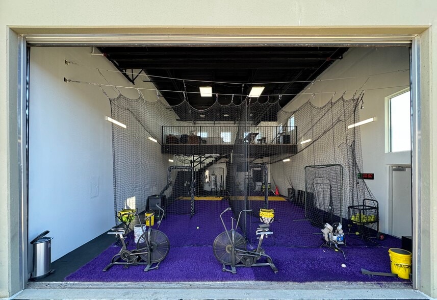 More Photos Of 1435 FM 1463 Rd, Katy Showroom For Sale