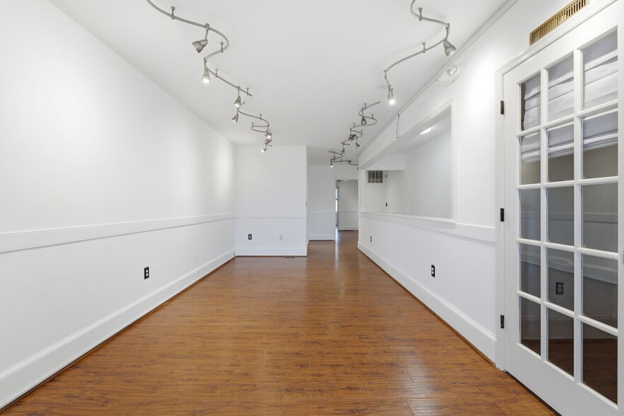 More Photos Of 720 I St SE, Washington Loft Creative Space For Lease