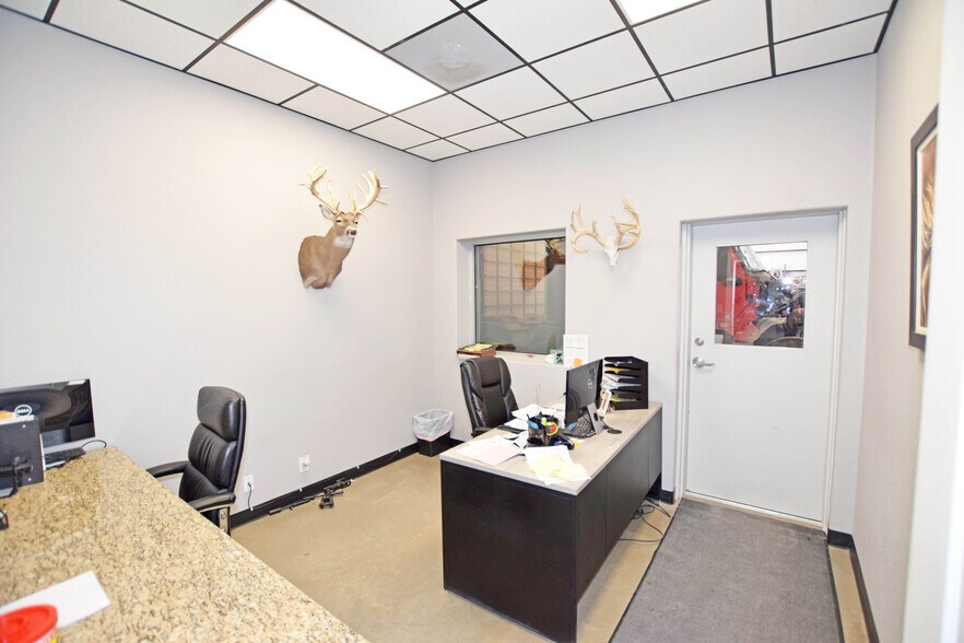 More Photos Of 2250 Dixie Blvd, Odessa Industrial For Sale