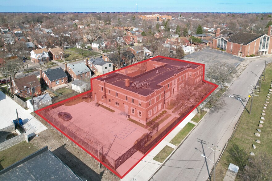 Primary Photo Of 15255 Mayfield St, Detroit Shelter For Sale