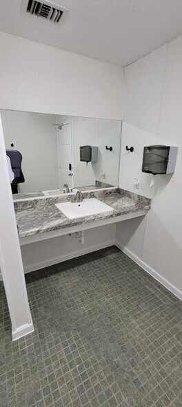 More Photos Of 7315 FM 3126, Livingston Manufactured Housing Mobile Home Park For Sale