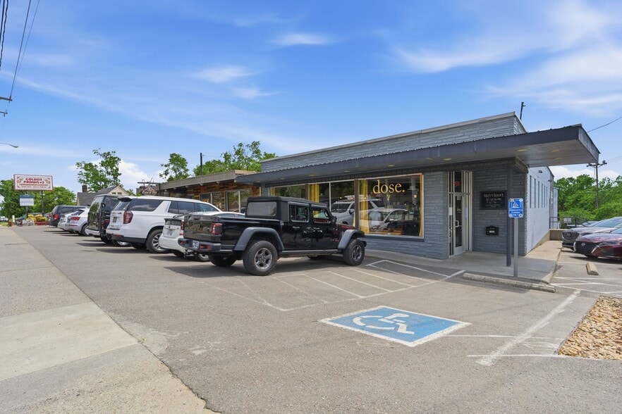 More Photos Of 1404-1406 McGavock Pike, Nashville General Retail For Lease