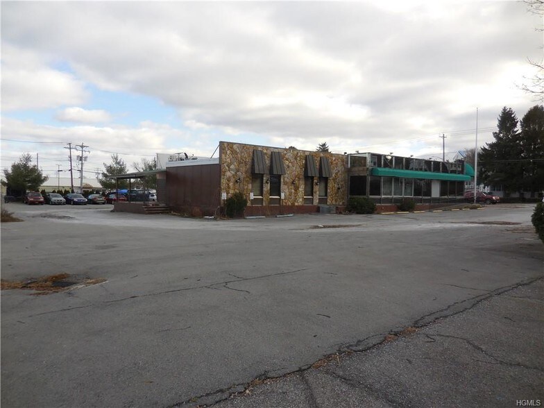More Photos Of 229 Wickham Ave, Middletown Restaurant For Sale