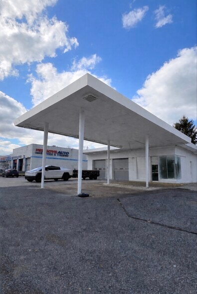 More Photos Of 735 Philadelphia Pike, Wilmington Service Station For Sale