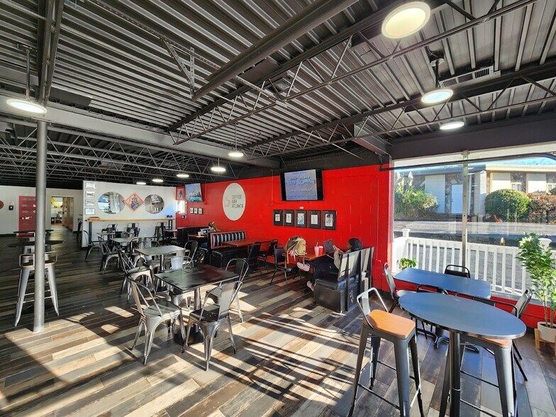 More Photos Of 1602 Lavista Rd, Atlanta Freestanding For Sale