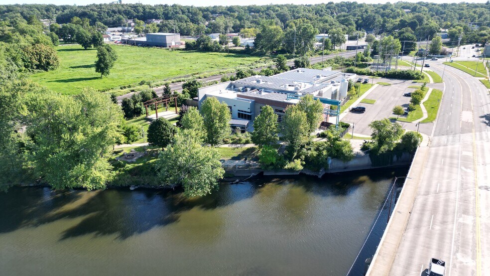 More Photos Of 701 W Michigan Ave, Kalamazoo Food Processing For Sale