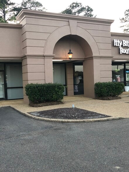 More Photos Of 5647 Highway 80 E, Pearl Unknown For Lease