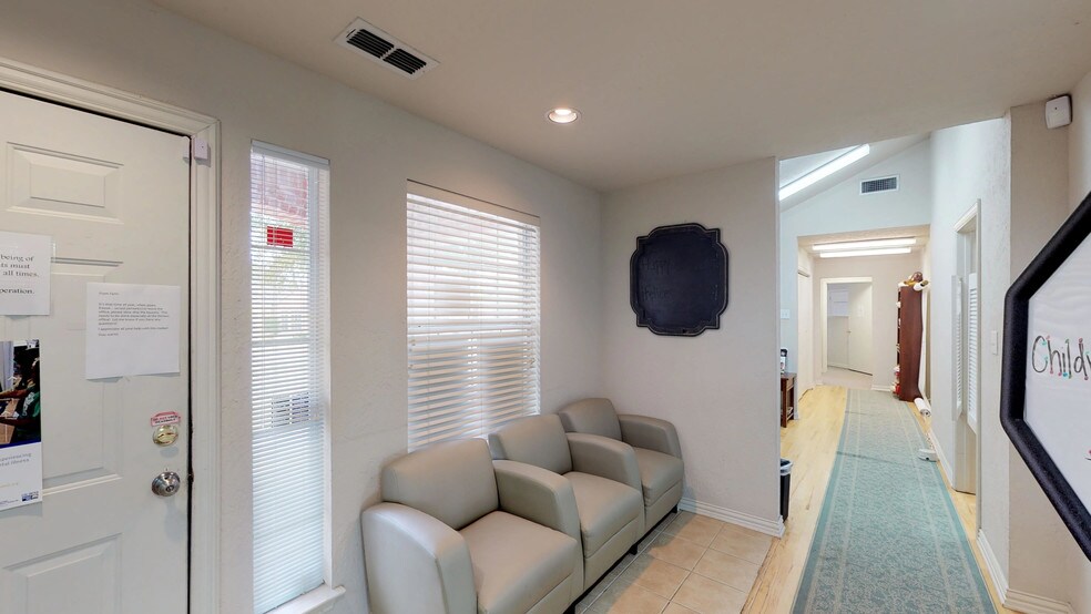 More Photos Of 1208 Bent Oaks Ct, Denton Office Residential For Sale