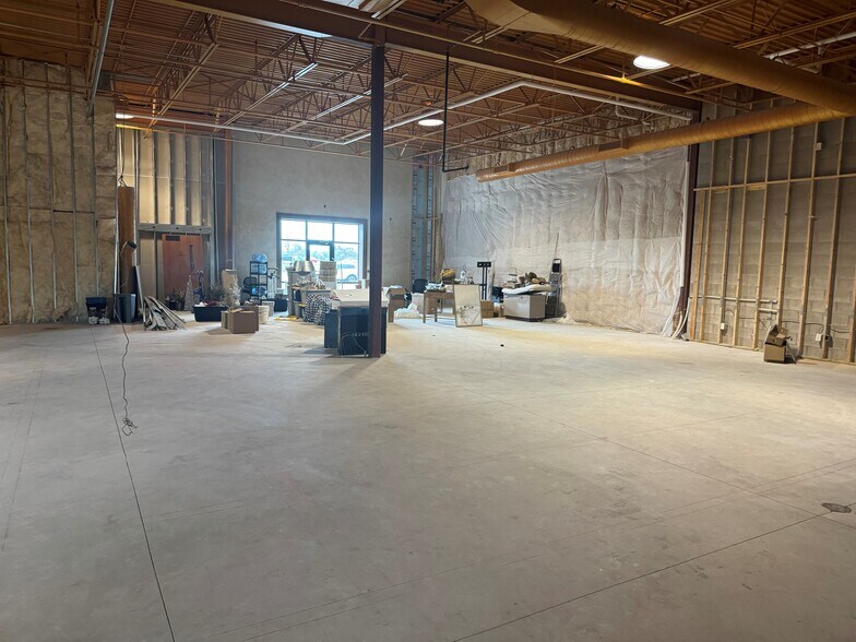 More Photos Of 2593 Development Dr, Green Bay Medical For Lease