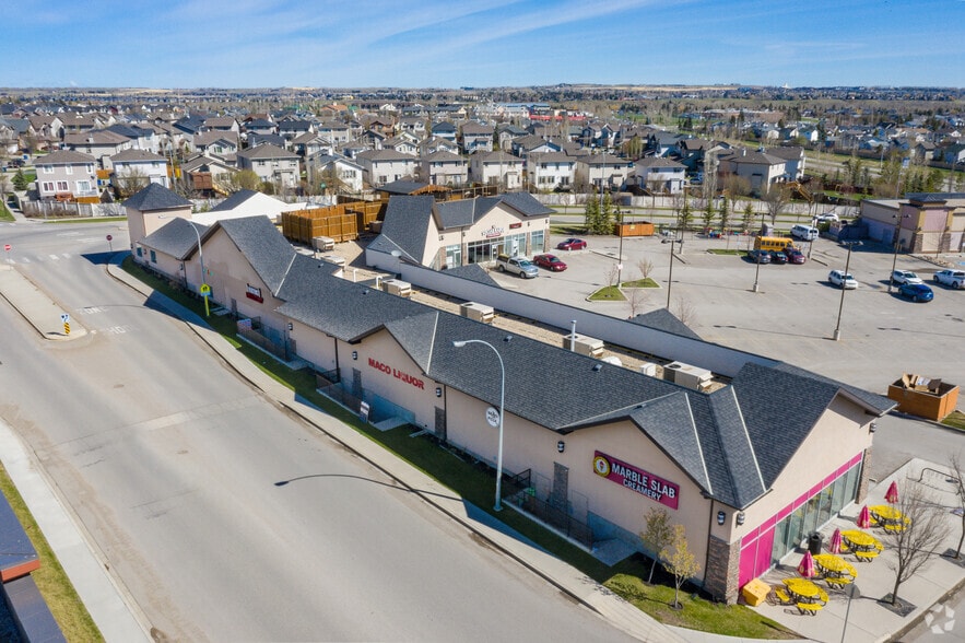 More Photos Of 200 Southridge Rd, Okotoks Storefront For Lease
