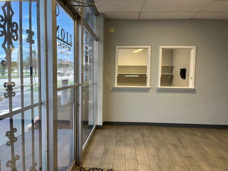 More Photos Of 1020 Mason Ave, Daytona Beach Medical For Lease