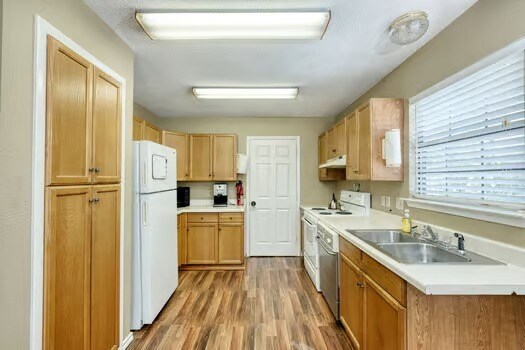 More Photos Of 403 W Anderson Ave, Round Rock Loft Creative Space For Sale