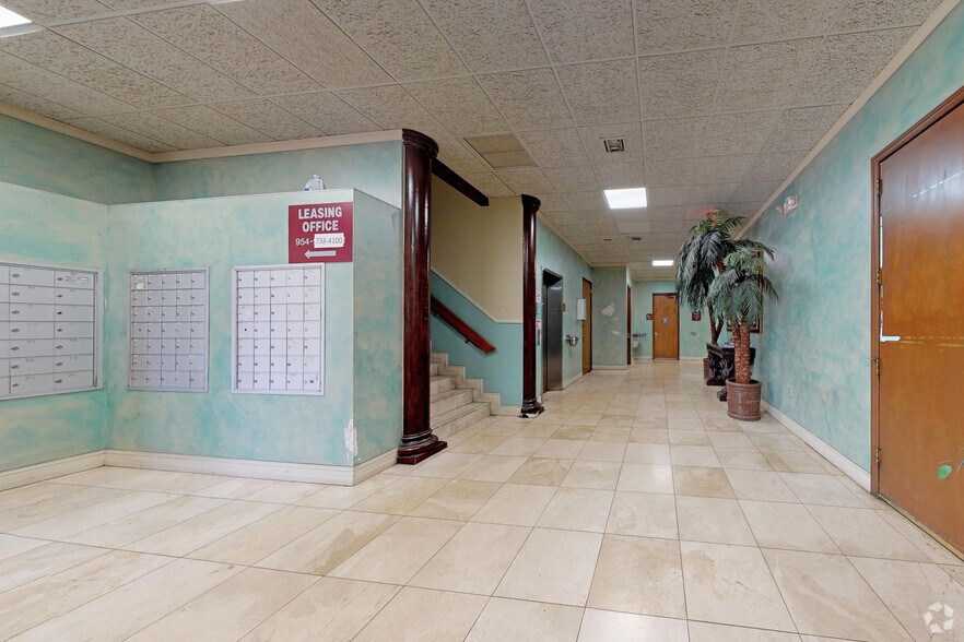 More Photos Of 2700-2770 W Atlantic Blvd, Pompano Beach Freestanding For Lease