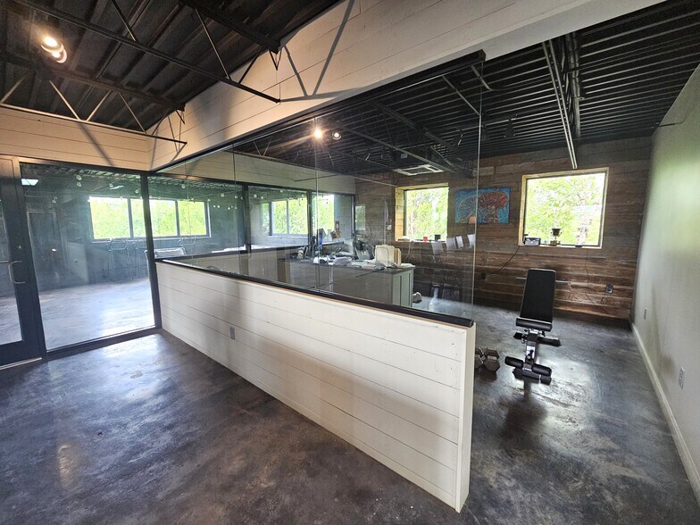 More Photos Of 1129 Baldwin St, Chattanooga Light Manufacturing For Sale