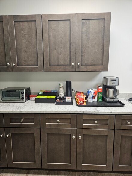 More Photos Of 555 Round Rock West Dr, Round Rock Loft Creative Space For Lease