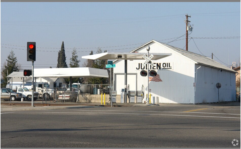 More Photos Of 1319 W Goshen Ave, Visalia Land For Sale