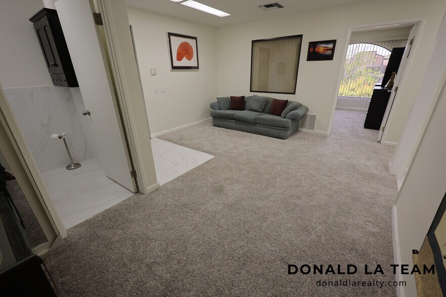 More Photos Of 425 W Bonita Ave, San Dimas Office For Sale