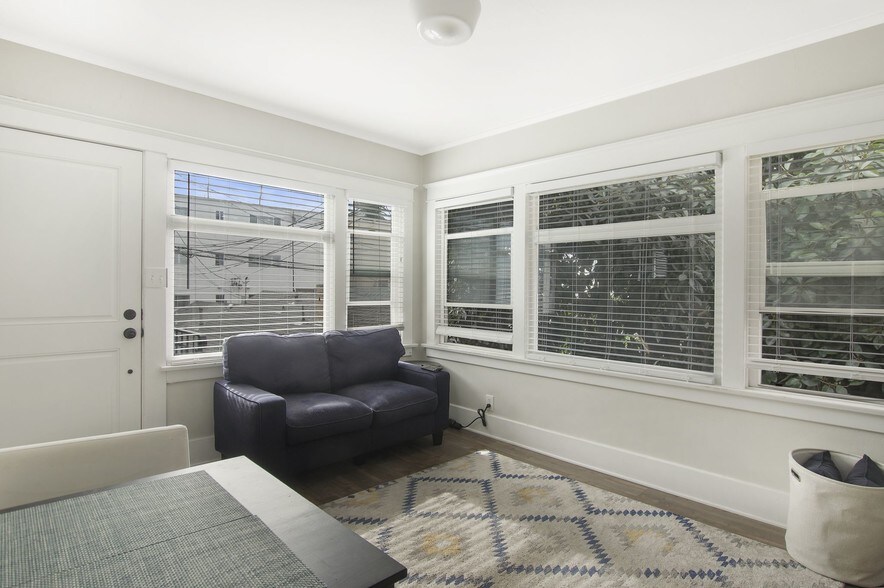 More Photos Of 1142-1148 E 1st St, Long Beach Apartments For Sale