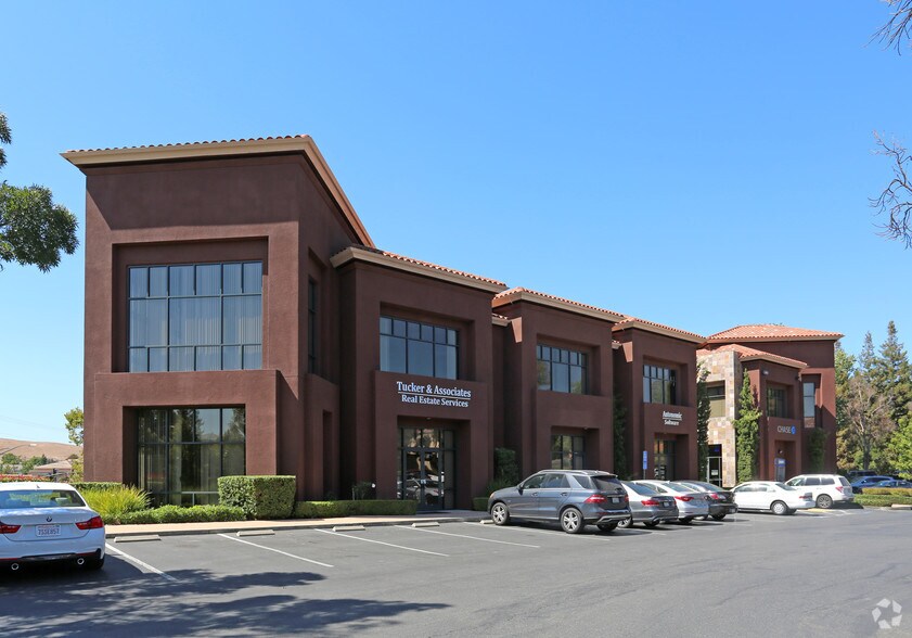 More Photos Of 4185 Blackhawk Plaza Cir, Danville Coworking Space