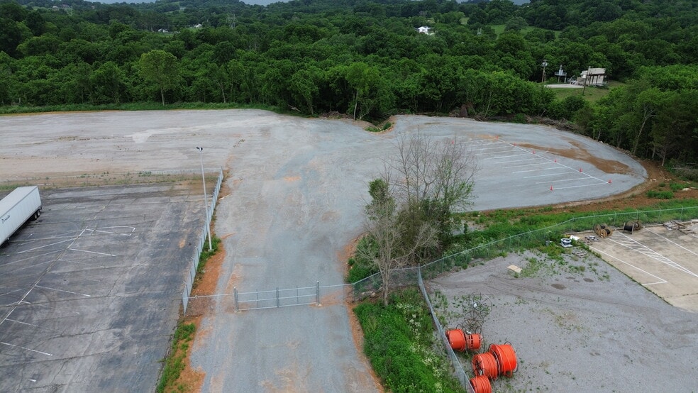 More Photos Of 981 Industrial Park Rd, Columbia Land For Lease