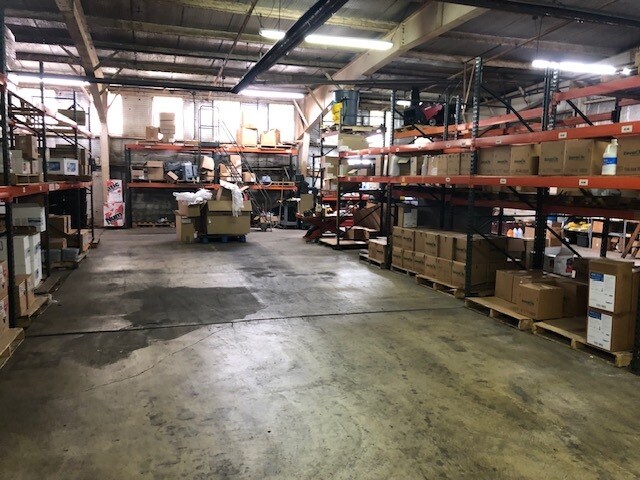 More Photos Of 1500 S McCully Dr, Monroeville Warehouse For Sale