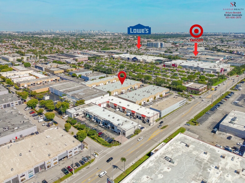 More Photos Of 1723-1745 W 37th St, Hialeah Showroom For Sale