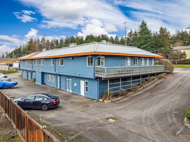 More Photos Of 5314-5316 Orchard St W, University Place Office Residential For Lease