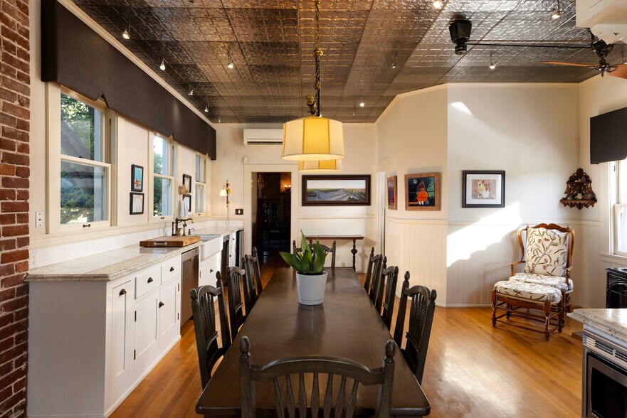 More Photos Of 9486 E Lincoln Ave, Del Rey Specialty For Sale