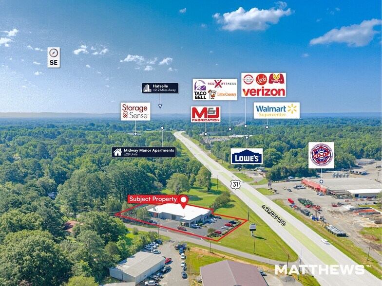 More Photos Of 1998 US-31, Hartselle General Retail For Sale