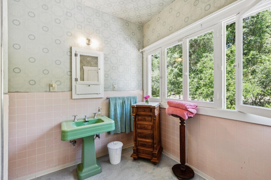 More Photos Of 4100 Petrified Forest Rd, Calistoga Land For Sale