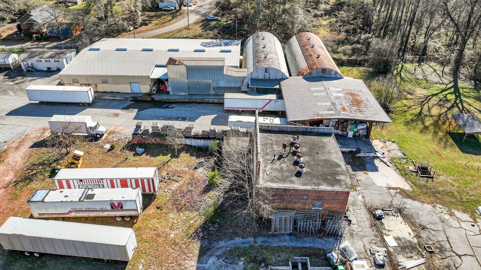More Photos Of 500 Maplecroft St, Liberty Manufacturing For Lease