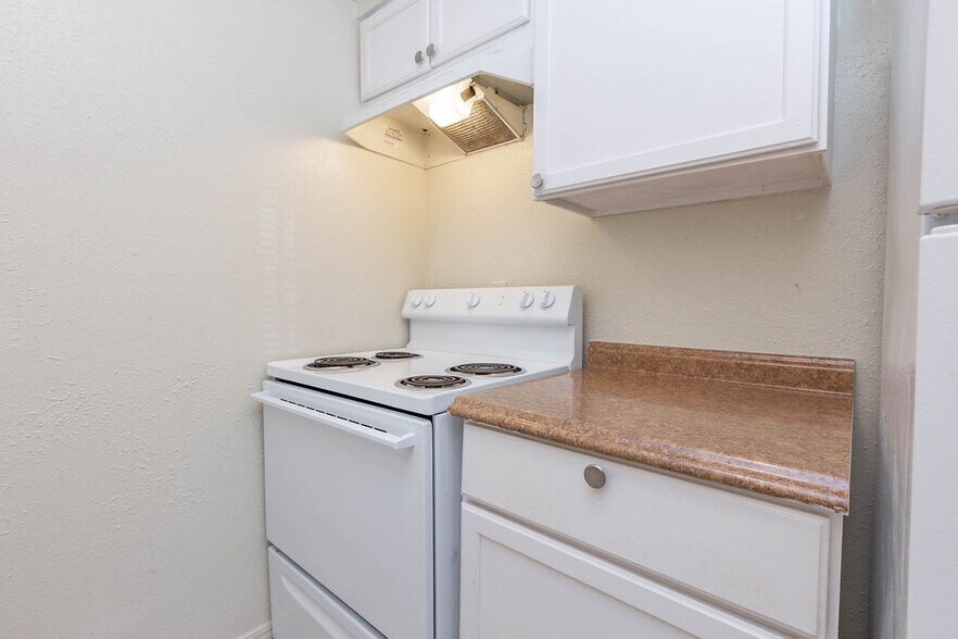 More Photos Of 7404 Lyrewood Ln, Oklahoma City Apartments For Sale